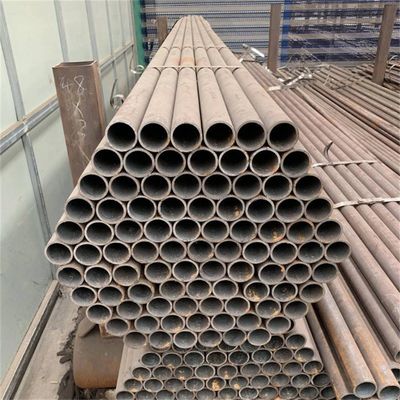 AISI 4130 Alloy Steel Black Carbon Seamless Pipe and Tube for Machinery Industry